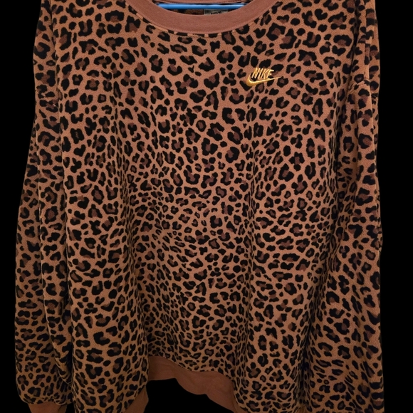 Nike Animal Print Sweatshirt - Picture 1 of 4